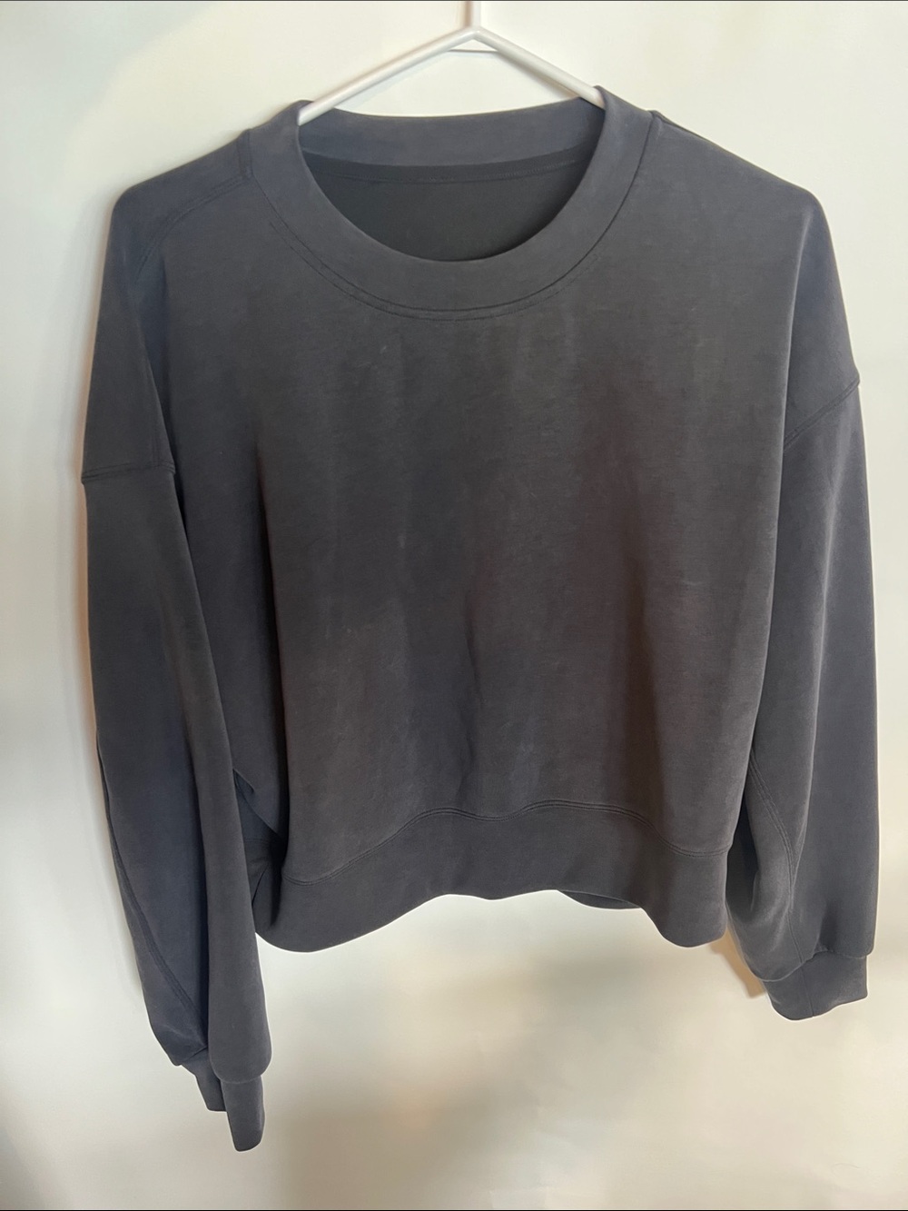 lululemon athletica softstreme cropped Sweatshirt